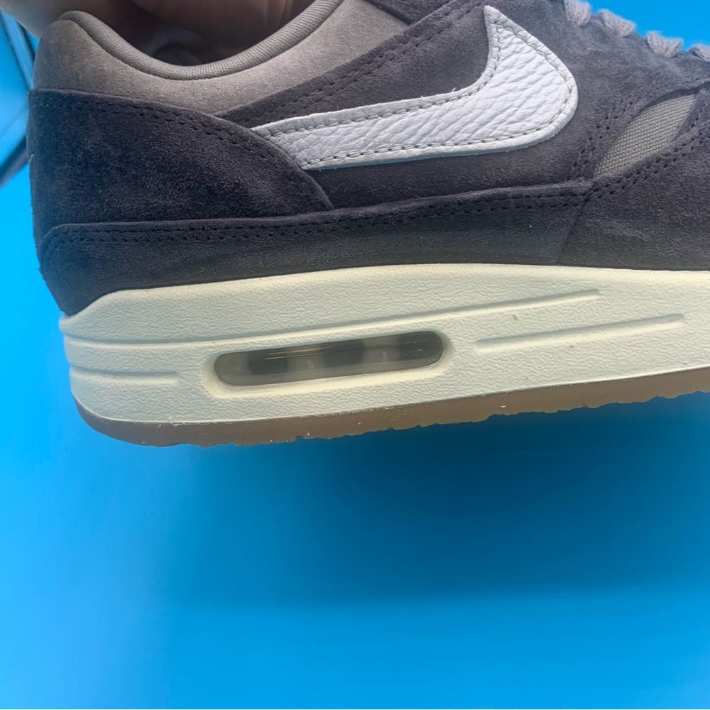 Men’s Nike Air Max 1 Premium Crepe Soft Grey Shoe FD5088-001 Sneaker Size 9 - Picture 7 of 10
